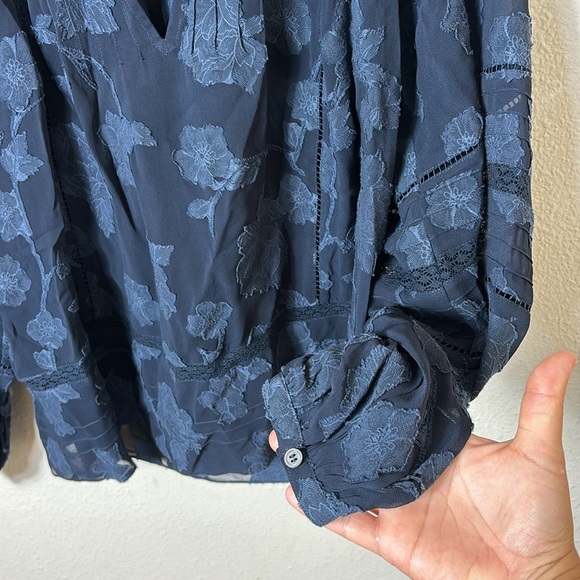 Joie Chaylse Top Dark Navy Blue Floral Sheer Popoever Sz XS - Picture 8 of 13